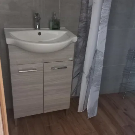Bicik-lak Lejlighed Balatonfůzfő